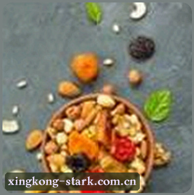 李静